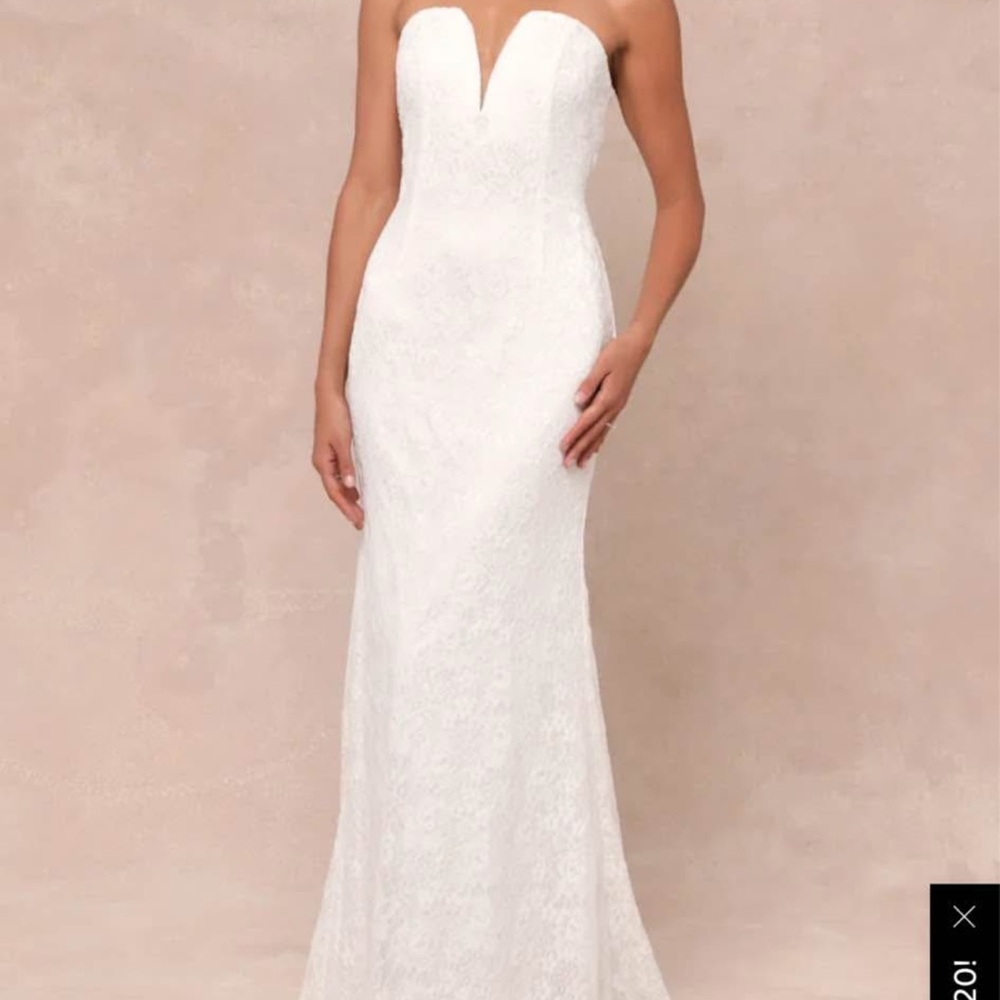 Lulu's Elegant Strapless Cream Dress